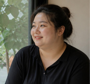 Hồng Nhung